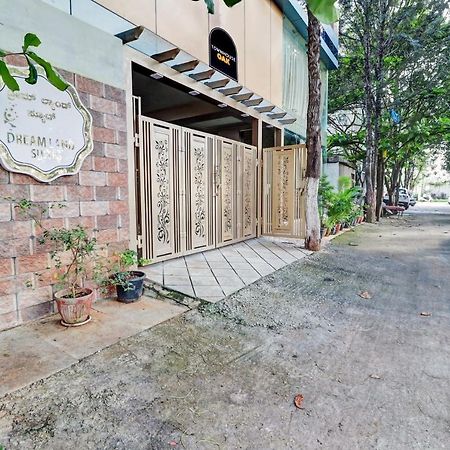Yelahanka Townhouse Oak Dreamland Suites מראה חיצוני תמונה