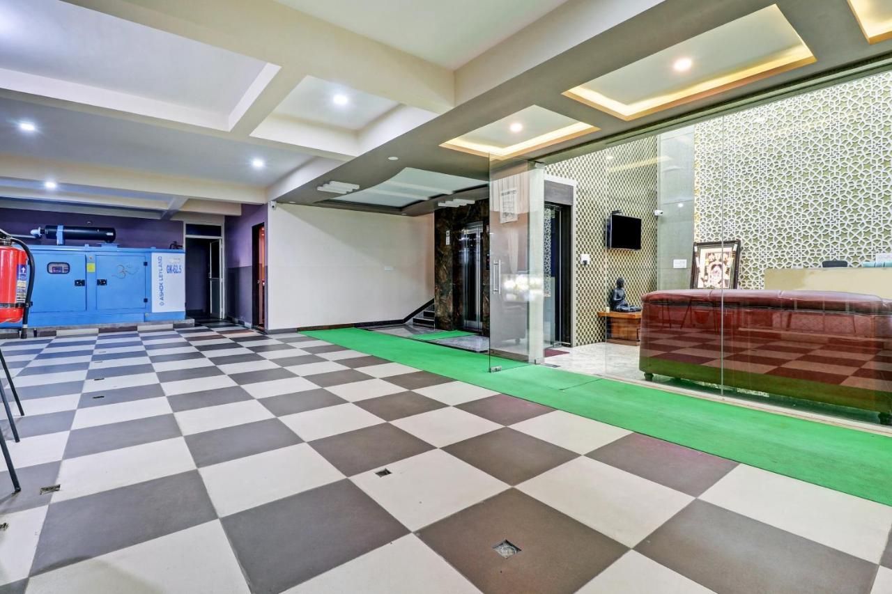 Yelahanka Townhouse Oak Dreamland Suites מראה חיצוני תמונה