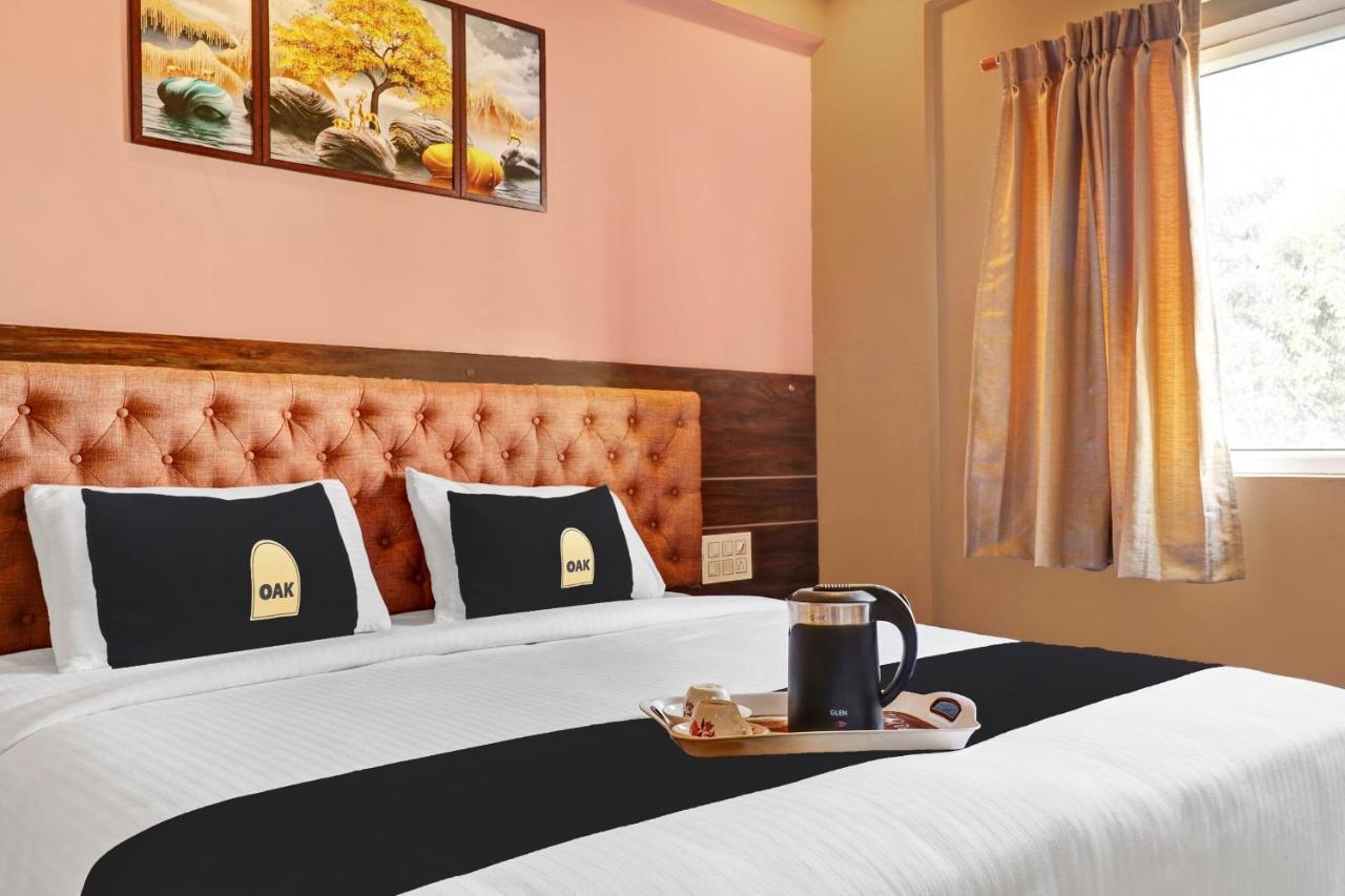 Yelahanka Townhouse Oak Dreamland Suites מראה חיצוני תמונה