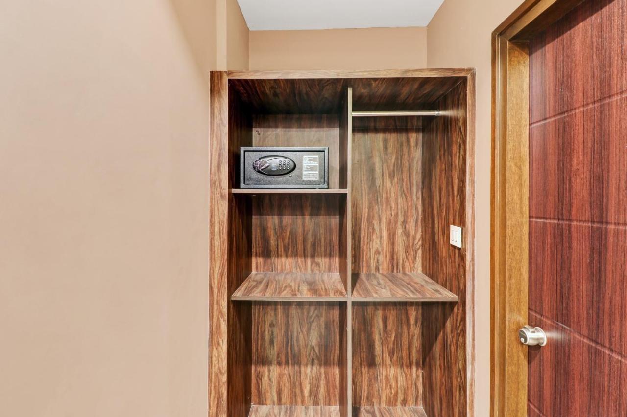 Yelahanka Townhouse Oak Dreamland Suites מראה חיצוני תמונה