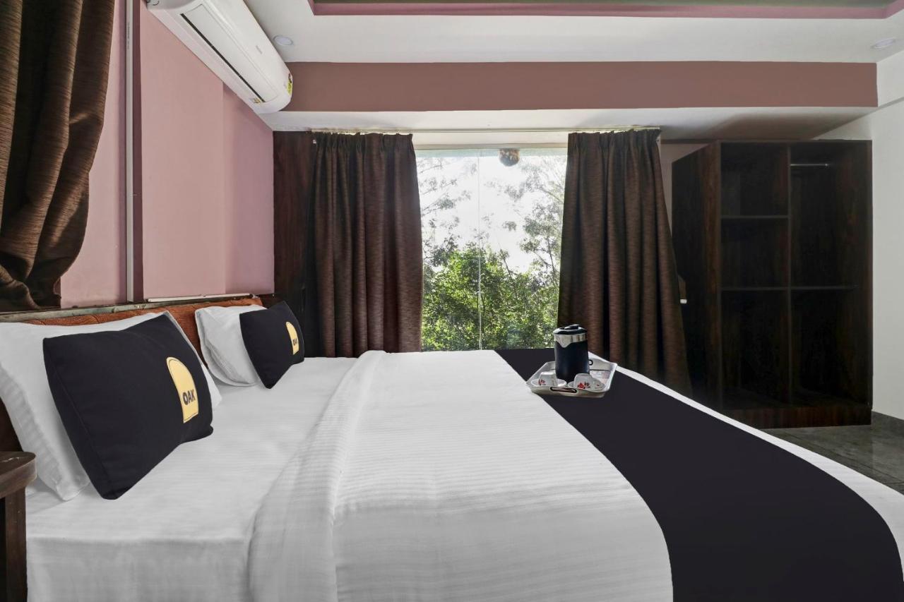 Yelahanka Townhouse Oak Dreamland Suites מראה חיצוני תמונה